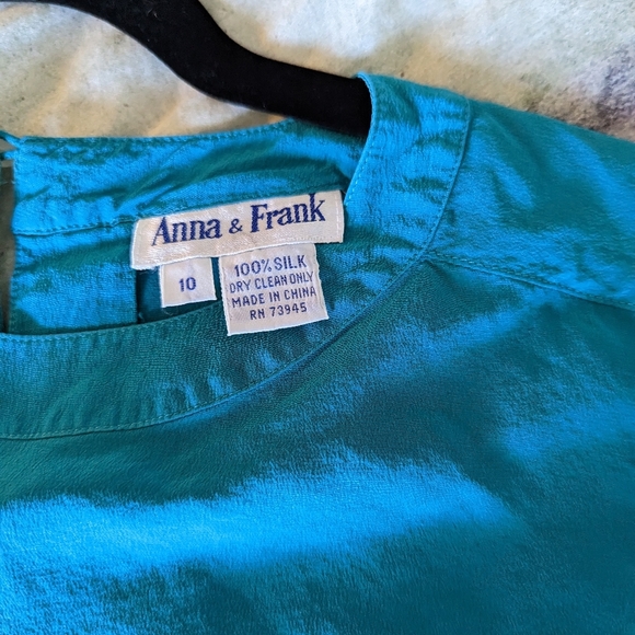 Vintage Anna and Frank 100% Silk Blouse - Picture 4 of 4